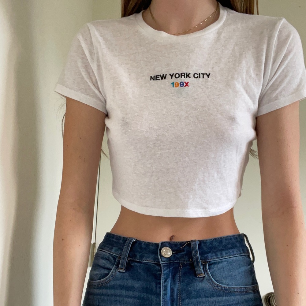 Cropped White t-shirt